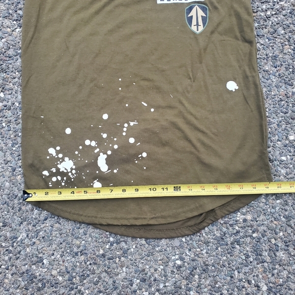 Bleecker and Mercer Green Patchwork T-shirt Size Large - Picture 6 of 10